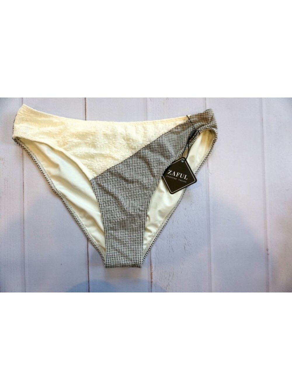 Zaful Cream and Black Textured Gingham Bikini Bottoms - Size XL, NWT